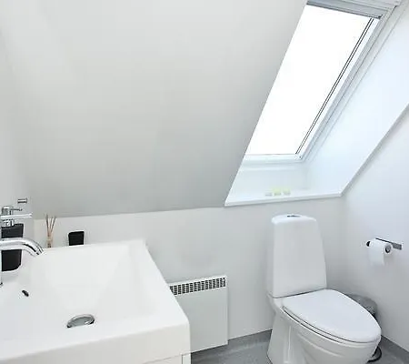 Three-bedroom Holiday In 24 * Lokken